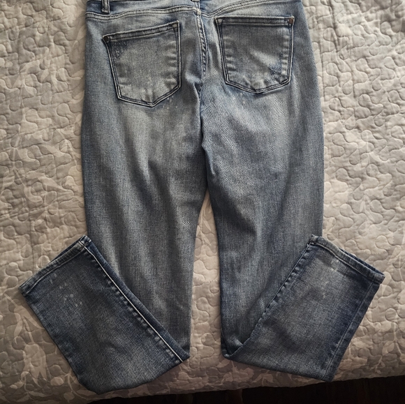 Judy Blue Bleach Splatter Boyfriend Denim Jeans Style JB82169LT - Picture 2 of 4